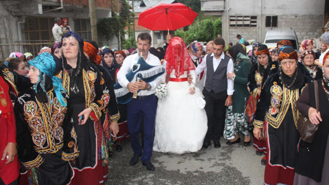 Köy düğünlerini sever misiniz?