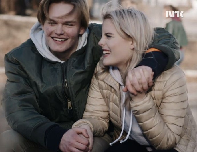 Film karakterlerine bağlanıyor musunuz? Skam dizisini izlediniz mi? En sevdiğiniz çift hangisi?