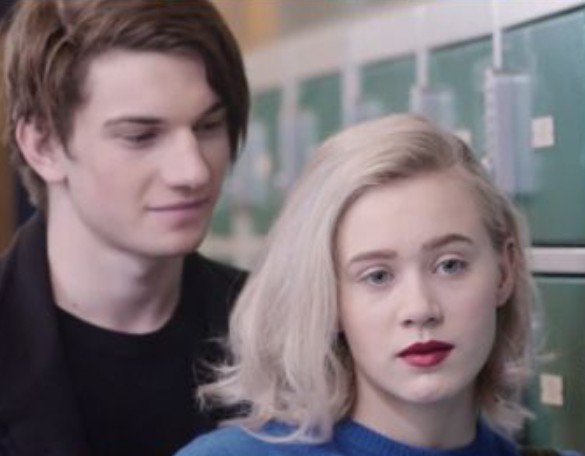 Film karakterlerine bağlanıyor musunuz? Skam dizisini izlediniz mi? En sevdiğiniz çift hangisi?