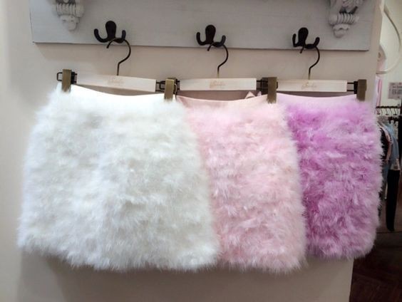 Kış için peluş etekler güzel mi sizce?