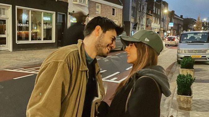 Sizi seven birisiyle mi, sizin sevdiğiniz birisi ile mi evlenirsiniz?
