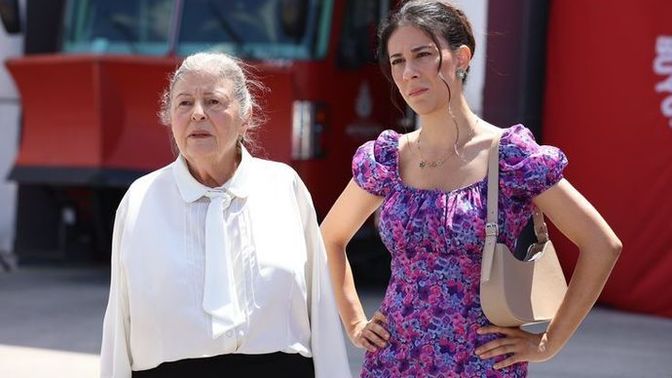 Sevgilimin ailesi parası için onunla olduğumu düşünüyorlar. Ne yapmalıyım?