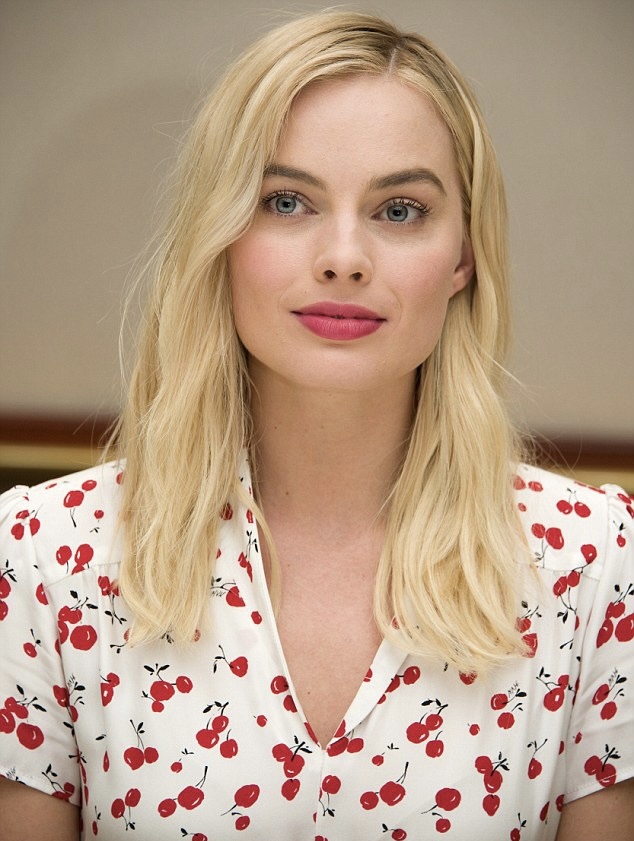 Margot Robbie güzel mi?