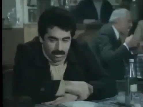 Sevgilisi olmayan insanlar daha mı şanslı?