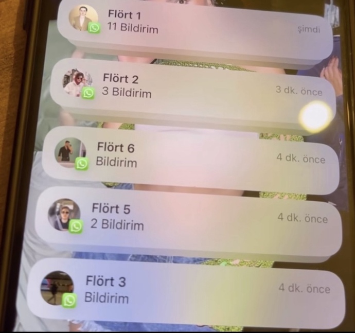 Erkeklerin hepsi aldatır diyen kızların telefonu böyleymiş Doğru mu?