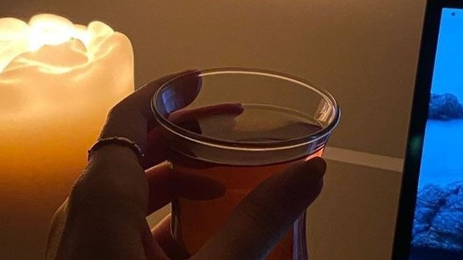 Çayı şekerli mi, şekersiz mi içersiniz?