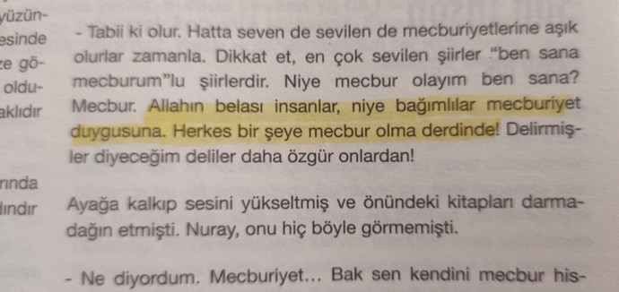 Mecbur olduğun biri var mı?