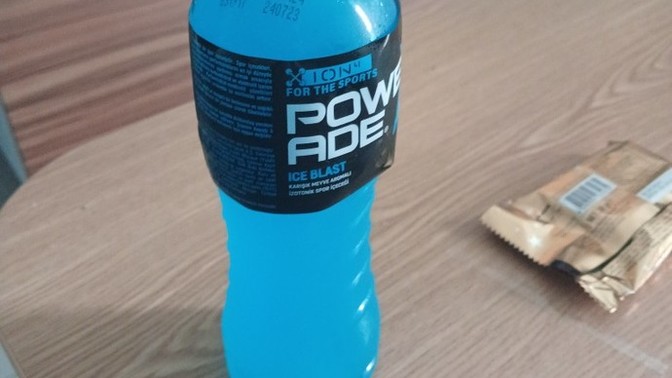 Aç karna Powerade içilir mi?