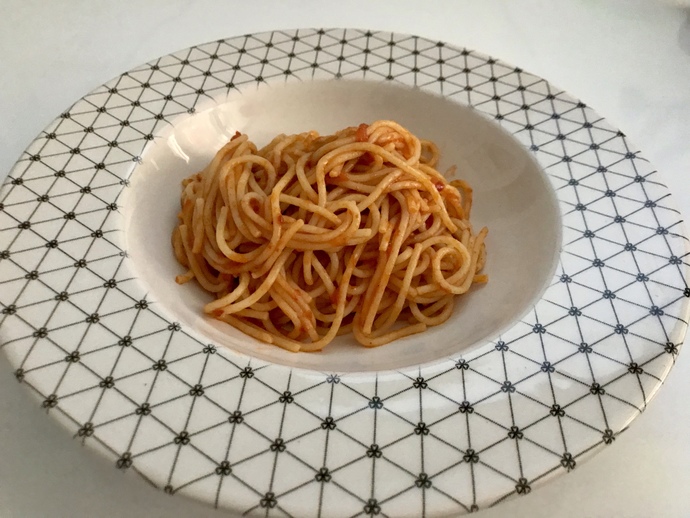 İtalyanlar için spagettiyi kırmak hakaret, ayıpmış. Siz kırarak mı yapıyorsunuz, kırmadan mı?