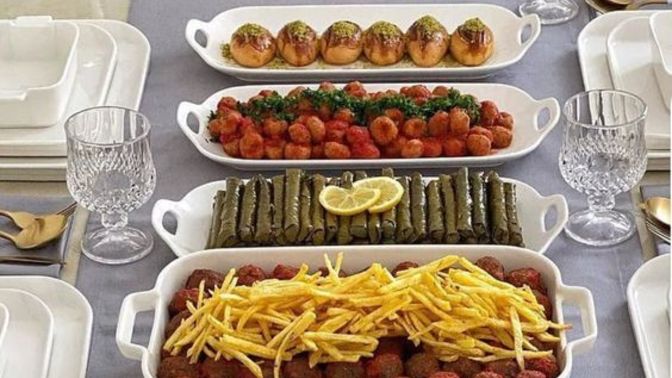 Çok acıktım ya bana ne ikram edebilirsiniz 🥺?