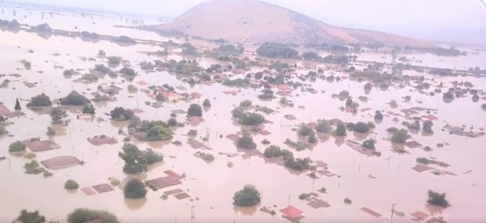 Tarihinin en büyük sel felaketini yaşayan Yunanistanda metrekareye 1.2 ton yağış düştü. Bu yağışlar küresel ısınmanın etkisi mi?