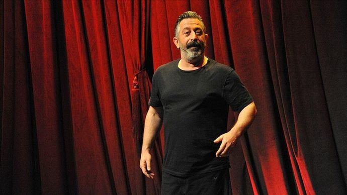 Cem Yılmaz, emekli maaşını 12.800 TL olarak açıklamış. Çok düşük değil mi?