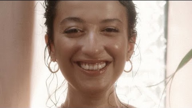 Şarkıyla havaya girer misin?