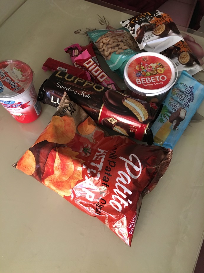 Evinizde abur cubur stokluyor musunuz? En sevdiğiniz hangisi?