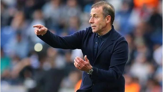 Milli futbol takımızın teknik direktörü kim olmalı?