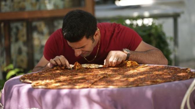 Lahmacun yiyen kişiler vizyonsuz mu?
