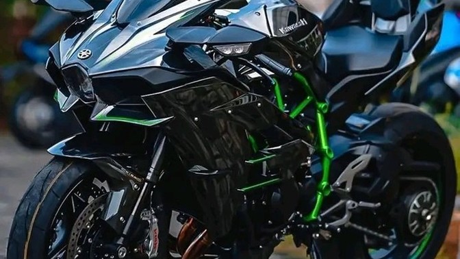 Bu motor vergilerle beraber kaç paradır?