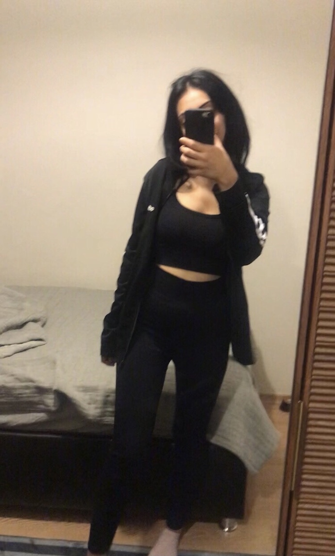 Adidas giymek kekoluk mu?