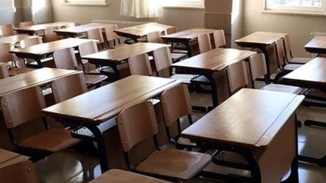 Okullar bugün açıldı, okula ilk gittiğin günü hatırlıyor musun?