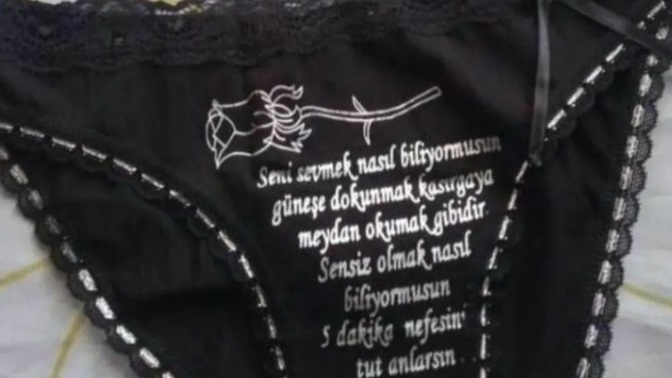 Cinsellikte iç çamaşırı önemli mi?