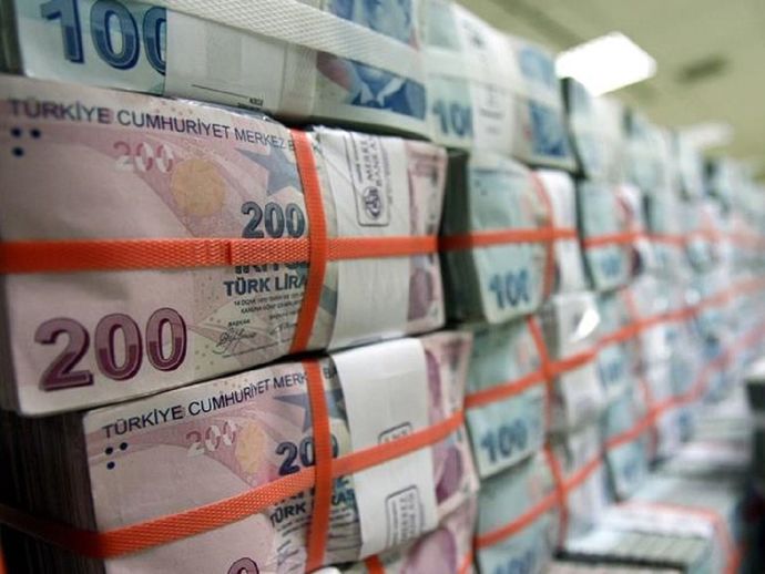 Para mı sizi taşır siz mi parayı?