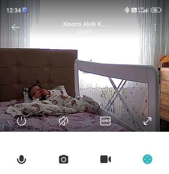 Bebeğim uyku oyuncağını elinden bırakmıyor, nasıl kendi kendine uyumasını sağlayabilirim?
