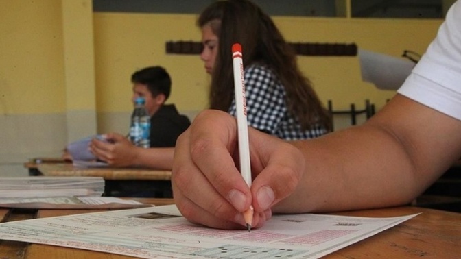 OECD raporu: Türkiye eğitim yatırımlarında son sıralarda. Size göre eğitime yeterli yatırım yapılıyor mu?