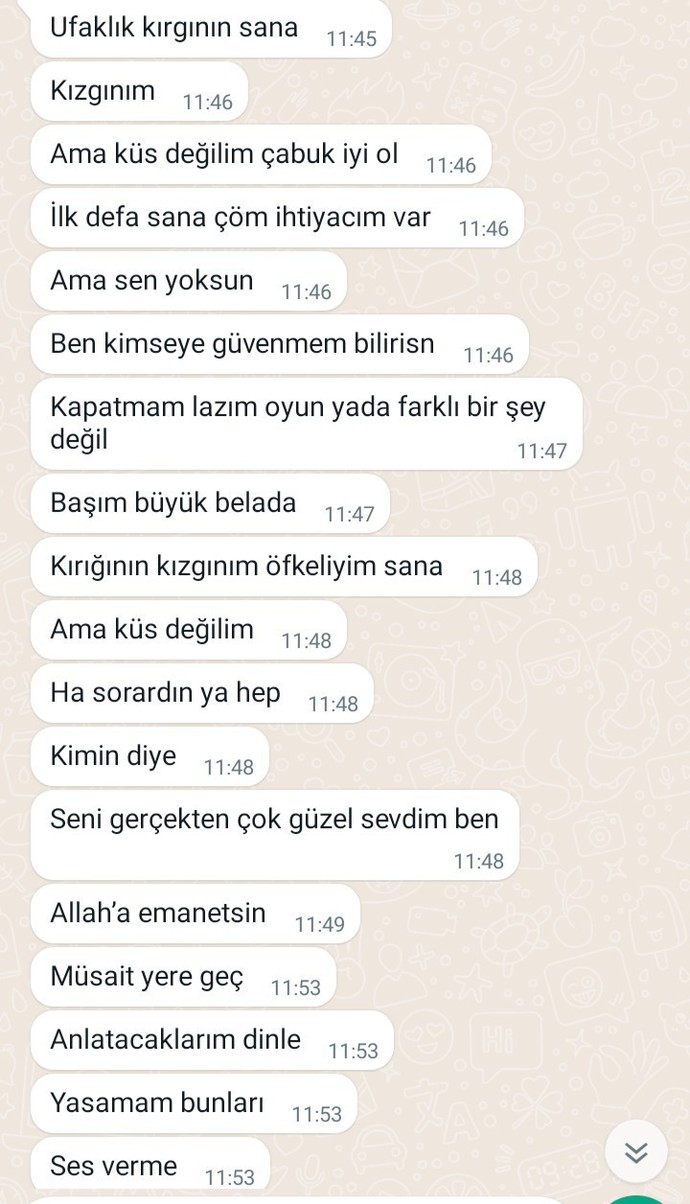 Eski sevgilim bana dönsün diye intihar ettim yalancıktan sizce yedi mi?