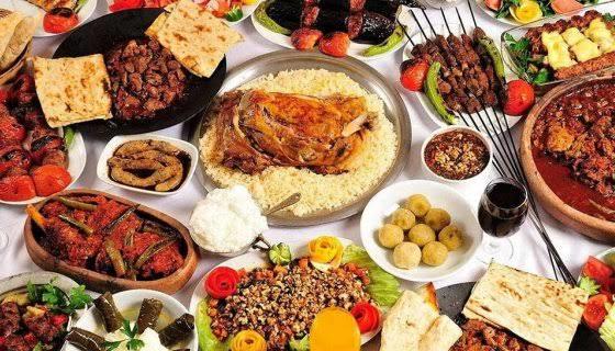 Sizinle evlenenin yiyeceği yemekler nelerdir?
