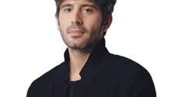Yakışıklı olamayan ama yakışıklı diye yutturulmaya çalışılan ünlüler?