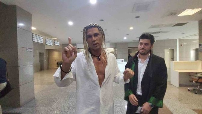Aylık kazancını açıklayan Lucifer lakaplı YouTuber, "100 bin lira kazanıyorum" dedi! Sizce Youtube'dan böyle para kazanılabilir mi?