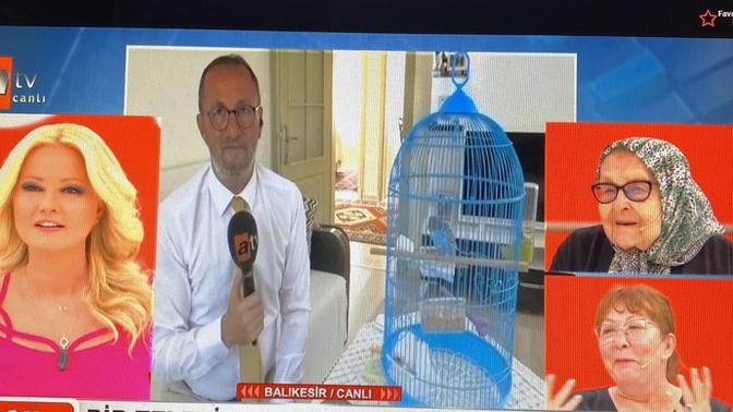 Müge ablaya çıkıp kaybolan ruh eşimi bulmasını istesem bulur mu acaba 🙄 ?