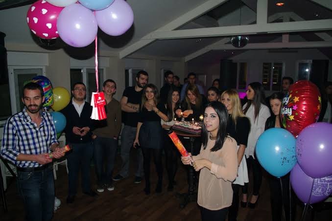 Sana hiç sürpriz parti veren oldu mu?