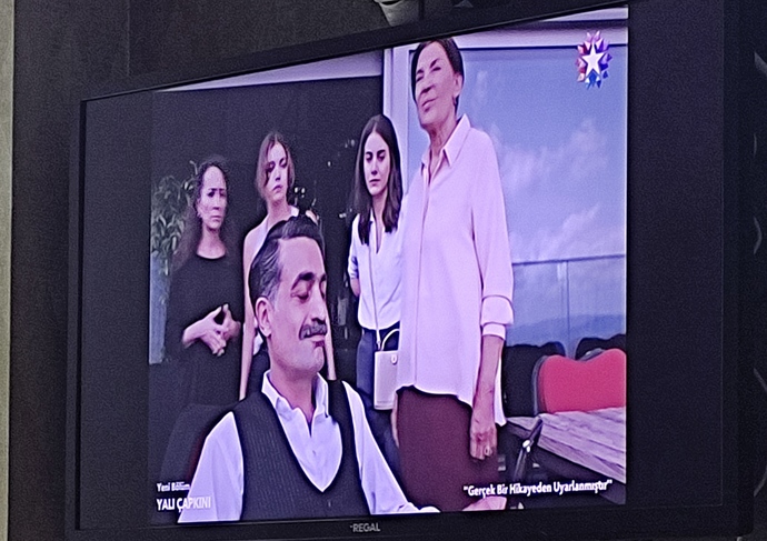 Şu an kimler neler yapıyor?