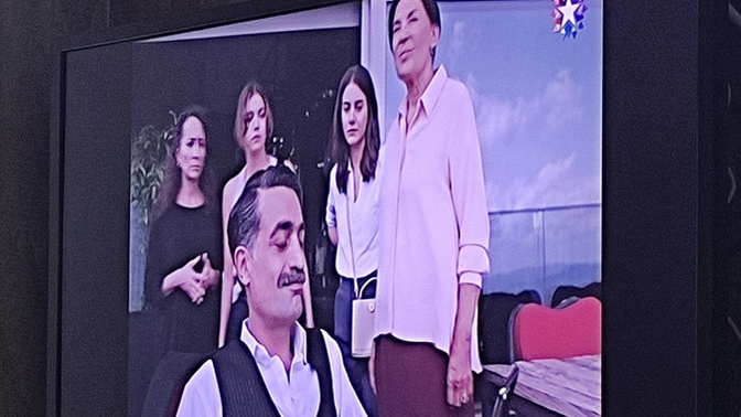 Şu an kimler neler yapıyor?