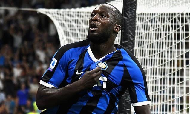 Lukaku: Artık bir kadının yüzü ya da fiziği beni etkilemiyor. Entelektüel bir kadın arıyorum. demiş. Sizin kriterleriniz neler?