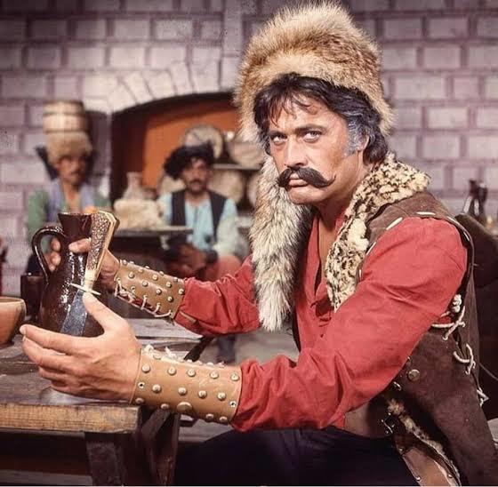 Cüneyt arkının filmlerimi, tarkanın filmlerimi?