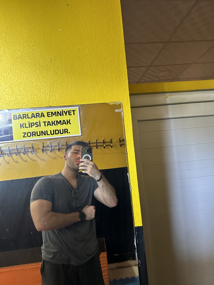 Sporu bırakayım mı böyle iriliğw devam mı edeyim?