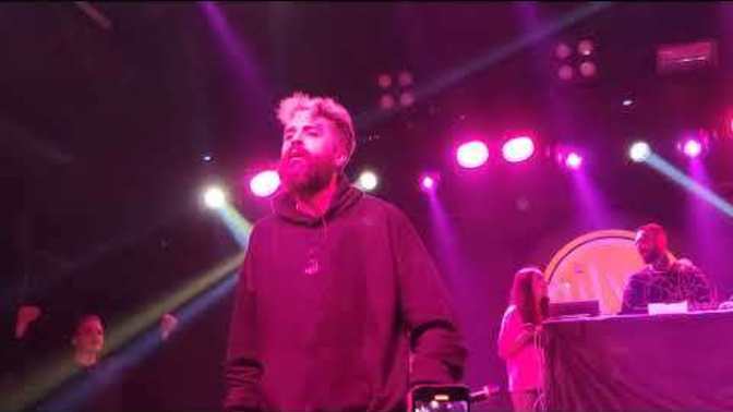 Hangi şarkıcının konserine gitmek istersiniz?