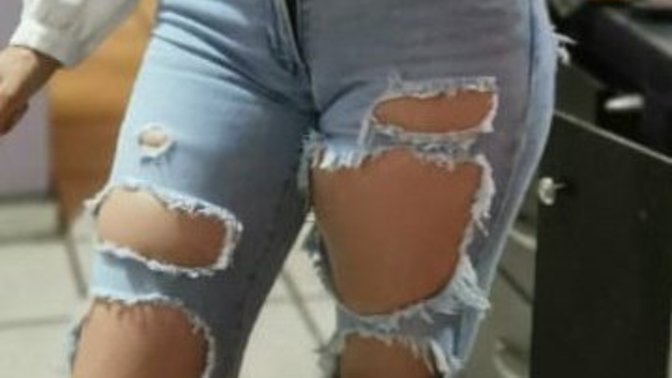 Eşin yırtık kot giyermi, giyerse sorun edermisin?