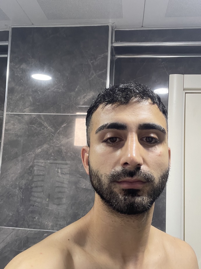 BU BURUNDAN ÖNCE ASİMETRİ KAVRAMI DİE BİŞİ YOKTU SİZCE BEN BU DOKTORA NAPİM?