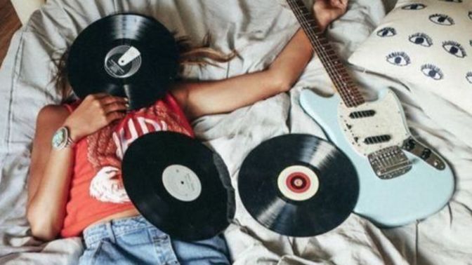 Ne tarz müzik dinliyorsunuz😜?