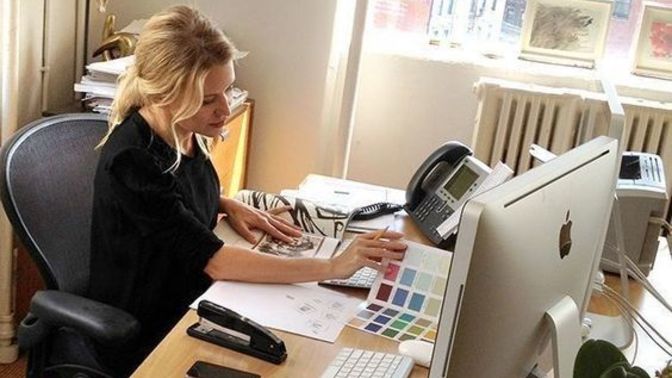 İş yerindeki masanıza eşinizin fotoğrafını koyar mısınız?