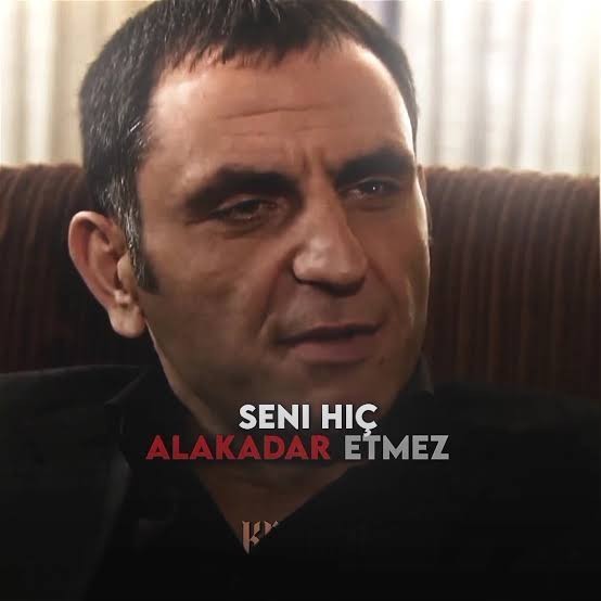 Eski sevgilim, nişanlandın mı yazdı ne desem?