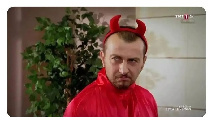 Bütün sülaleyi birbirine katıp aradan çekilen bir yengeniz var mı 😄?