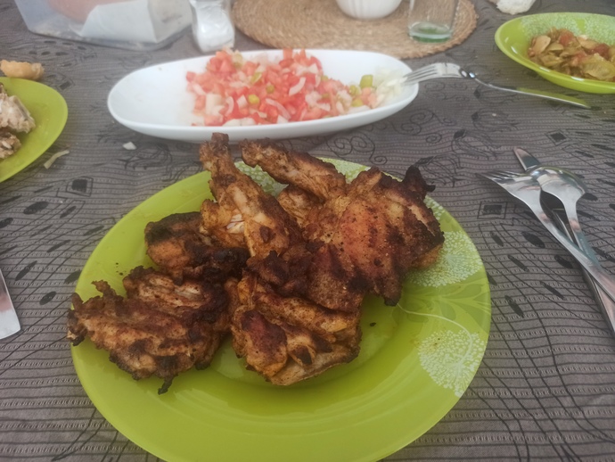 Uzun bir süre hastanede yatsanız ve ağır bir diyet uygulasalar, çıkar çıkmaz ilk yapacağınız şey ne olurdu?