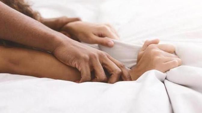 Kendine getiren sevgili mi, kendinden geçirten sevgili mi? Hangisini isterdiniz?