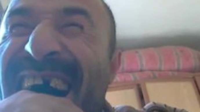 Beyler neden bu kadar hassas bir kalbiniz var 😂?