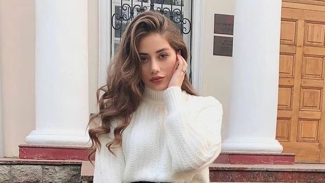 Sizin dikkatinizi çekmek için nasıl giyinmek gerekir?