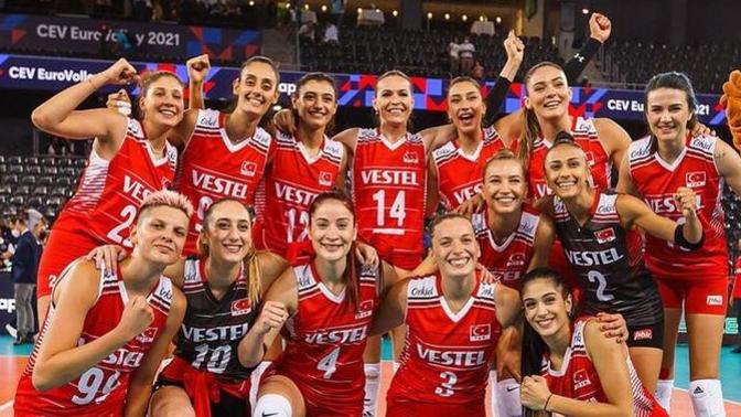 Yine yendik, sizin en sevdiğiniz kadın voleybolcu hangisi?
